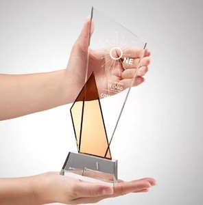 Trofeos Elegantes de Cristal con Diamantes/Trofeo de Honor Competitivo, Producto Personalizado del Fabricante, Premio para Eventos, Trofeo de Agradecimiento - Product Image 4