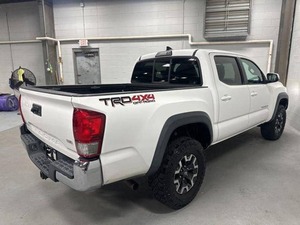Toyota Tacoma TRD Pro Double Cab 4x4 de 2020, en bon état et bien entretenue - Product Image 6