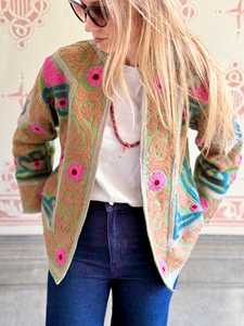 Chaqueta de Lona Acolchada con Bordado de Terciopelo Suzani, Color Verde, Otoño Invierno, Forro de Algodón Ecológico, Nueva Llegada, Corte Regular - Product Image 3