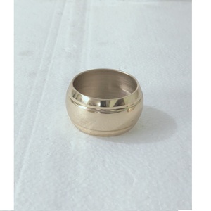 Servilletero de latón fundido de alta calidad Diseño único con acabado brillante y mate para fiestas y uso en la Mesa - Product Image 1