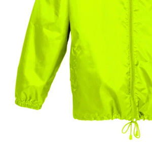 Chaqueta a prueba de viento totalmente impermeable para hombres Ropa transpirable para exteriores Chaquetas de lluvia impermeables con capucha personalizables - Product Image 4
