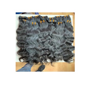 Vente en Gros de Cuticules Alignées, Extension de Cheveux Indiens Remy pour Femmes Noires, Bundles Super Double Trame de Cheveux Humains Vierges Bouclés - Product Image 1