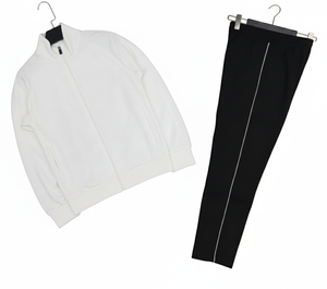 Ensemble de vêtements décontractés pour femmes en deux pièces avec haut à capuche et bas à taille élastique pour un confort quotidien, vente en gros - Product Image 1