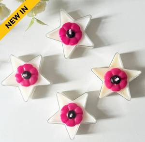 Designer scented <b>candle</b> for modern home decor and luxury gift collection - Product Image 3