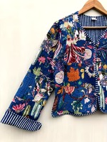 Vente en gros de vestes indiennes en coton matelassé faites à la main, Kantha réversible vintage avec bord brut et libre, caractéristique respirante