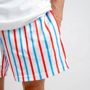 Shorts décontractés d'été respirants de haute qualité Shorts en maille à cordon de serrage pour hommes avec poches - Product Image 2