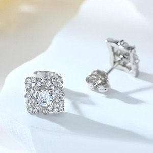 Venta al por mayor Christian Zircon compromiso aniversario fiesta y regalo 925 collar de plata esterlina y pendientes conjunto de joyas - Product Image 3