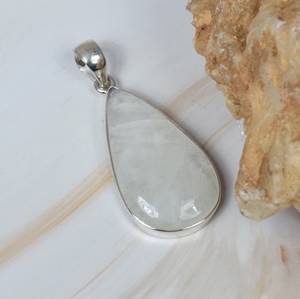 Customized Women Authentic Rainbow Moonstone 925 Sterling Silver Pear Brilliant Shape Bezel Set <b>Handmade</b> <b>Jewelry</b> For Women - Product Image 1