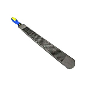 Râpe à sabots diamantée de qualité supérieure pour chevaux et chèvres | Outil portable pour des soins efficaces des sabots aux pieds nus et des solutions de maréchal-ferrant - Product Image 6