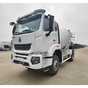 รถบรรทุกซีเมนต์ Sinotruk 42 5 ลูกบาศก์เมตร ราคาส่งออกจากจีน-รถผสมคอนกรีต - Product Image 1
