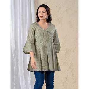 <b>Green</b> Cotton Poplin Knitted Angrakha <b>Top</b> Casual XL <b>Crop</b> <b>Top</b> for Women Woven Daily Summer and Spring Clothing with Casual Style - Product Image 4