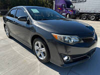 Voitures d'occasion en gros à prix abordable – Toyota Camry SE Sport 2014, berline 4 portes, conduite à gauche, autoradio, sièges en cuir, caméra de recul LED, Euro III 8