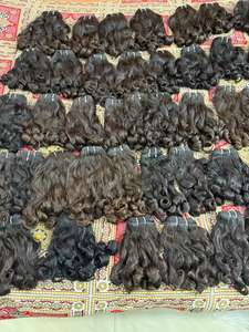 Extensiones de cabello humano rizado virgen indio con estilo paquete sin procesar - Product Image 5