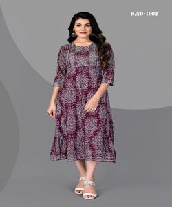 Imprimé Kurtis Dames Coton Rayonne Imprimé Femmes Dernière Conception De Mode Prêt À Porter Bas Prix Robe En Gros Attrayant Mode Alphanumero - Product Image 2