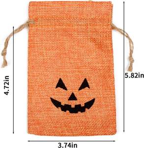 Bolsas de regalo de arpillera de Halloween con paquete de cordones de yute doble Bolsas de regalo de Halloween en diseños variados Bolsas de dulces Rústicas - Product Image 2