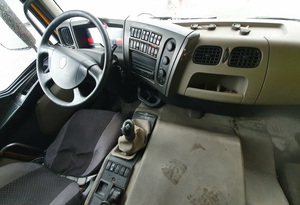 Camión Volquete Renault Kerax 8x4 2011, Camión Volquete Diésel para Minería, Trabajo Pesado, Capacidad de 50t - Product Image 5