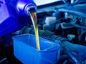 Aceite de motor usado a granel al mejor precio/Reciclaje de aceite de motor usado a la venta al mejor precio Aceite de motor usado al por mayor - Product Image 3