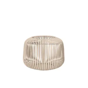 Candelabro de Hierro Hecho a Mano para Espacios Rústicos, Decoración del Hogar, Candelabros Hechos por Zahid Exports India Metal - Product Image 4