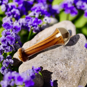 Elegante Masajeador de Madera Kansa Hecho a Mano y Ecológico con Mango de Madera Pura para Desintoxicación Profunda del Rostro y Pies, Uso en Spa, de la India - Product Image 3