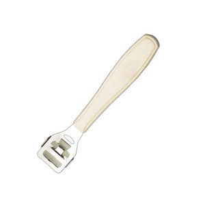 Râpe et coupe-callosités professionnels avec poignée ergonomique - Acier inoxydable réutilisable, écologique et sûr pour des pieds lisses et une pédicure optimale - Product Image 4