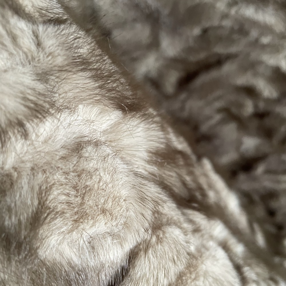 Beige Cashmere Mink Faux Fur Fabric, Polyester Plush Textile For Carpets, Toys & Garments