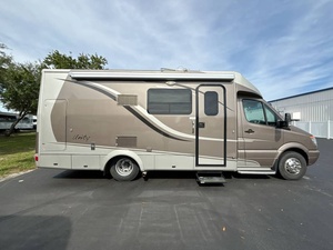 Vendedor Verificado de Autocaravana Usada L-e-i-s-u-r-e T-r-a-v-e-l U-n-i-t-y U24MB 2012, Lista para Viajar - Product Image 5