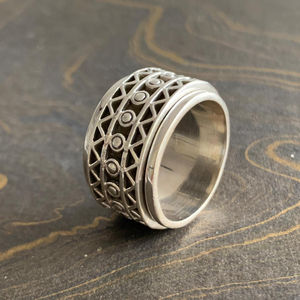 Fashionable Silver <b>Spinner</b> <b>Ring</b> 13.7 Grams Trendy Inlay Cluster Jewelry for Children Free Size Gift <b>Ring</b> - Product Image 1