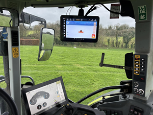 Système de pilotage automatique RTK GPS CHC NAV NX612 pour agriculture de précision, correction SkyTrix, ISOBUS, précision 2,5 cm pour tracteur - Product Image 4