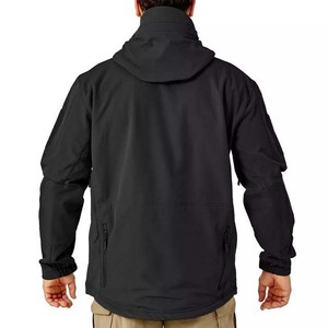 Diseño de logotipo personalizado Venta caliente Custom High Street Nuevo estilo Cómodo Color negro Cremallera Chaqueta Softshell para hombres - Product Image 3