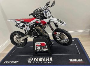 Encuentra iconos similares: Mejor oferta para motocicletas de motocross YAMAHA YZ65 2023 2024 2025, listas para envío. - Product Image 2