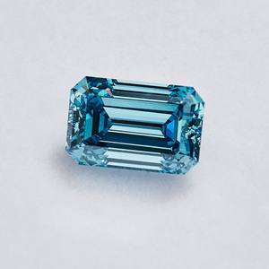 Diamantes sueltos de color azul con corte esmeralda cultivado en laboratorio de 2 CT, certificados por IGI con certificado - Product Image 2