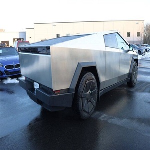 Tesla Cybertruck Cyberbeast 2024 en parfait état - Product Image 3
