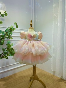 ชุดกระโปรงสั้นสไตล์บูติคสำหรับเด็กผู้หญิงชุดลูกไม้ผ้าโปร่งสีล้วนแขนพองแฟชั่นใหม่ - Product Image 6