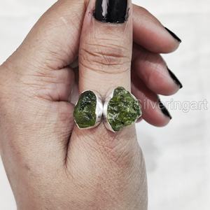 Anillo de Plata de Ley 925 con Dos Piedras de Peridoto Natural en Bruto, Joyería de Piedra Natural, Regalo de Aniversario, Piedra de Nacimiento de Agosto para Mujer - Product Image 2