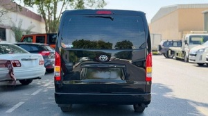Toyota Hiace usata del 2017, 10 posti, 4x4, 4 cilindri, 2.7L, potenza 178 CV, benzina, cambio automatico, trazione posteriore, guida a destra. - Product Image 6