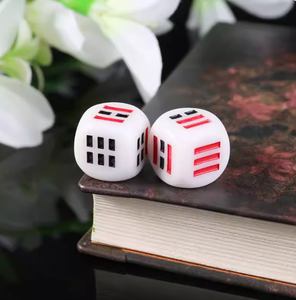 Dés D6 en résine multicolores personnalisés, adaptés aux <span class=keywords><strong>jeux</strong></span> <span class=keywords><strong>de</strong></span> rôle et aux <span class=keywords><strong>jeux</strong></span> <span class=keywords><strong>de</strong></span> société, disponibles en gros - Product Image 5