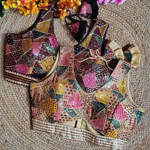 Blouse en faux georgette à paillettes, vente chaude, fabricant et fournisseur de Surat à prix de gros - Product Image 2