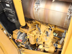 Bulldozer Cat d'occasion Série D 2018 CATERPILLAR D8T Original de haute qualité de marque tendance Bulldozer sur chenilles Equipement de terrassement - Product Image 4