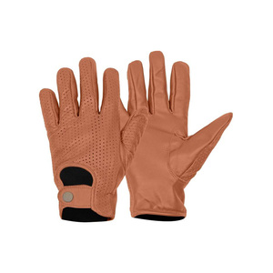 Gants de conduite automobile en cuir de chèvre pour hommes Gants de conduite automobile à trous d'articulation en cuir de style tendance avec design personnalisé - Product Image 5