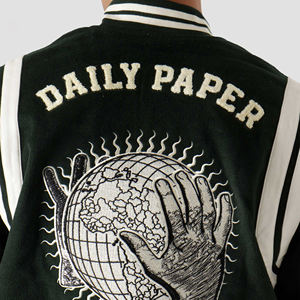 Vestes de baseball letterman brodées en chenille de laine de style rue pour hommes veste universitaire vintage avec logo personnalisé pour l'hiver - Product Image 6