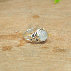 Bague en pierre de lune bleue de qualité supérieure, bague en argent sterling 925, bague statement, bague de conception artisanale, bague en pierres précieuses - Product Image 2