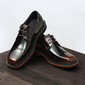 Chaussures brogues en daim souple avec bords perforés et semelle légère, chaussures décontractées pour hommes, chaussures tendance - Product Image 3