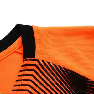 Ropa de fútbol con logotipo personalizado de alta calidad, conjuntos de entrenamiento al mejor precio para adultos y equipos, servicio OEM disponible - Product Image 3
