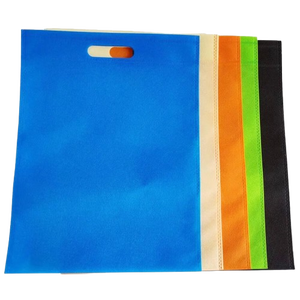 Precio a granel Impreso D Cut Bolsa no tejida para venta al por menor y exposición Tela reciclable reutilizable con diseño de mango conveniente - Product Image 2