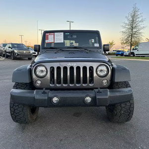 Jeep Wrangler Unlimited Rubicon Turbo FWD R18 2020, Asientos de Cuero, ACC, SUV - Product Image 1