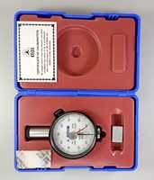 Duromètre analogique portable ADIS Shore D (BASIC) pour mesurer la dureté des plastiques et polymères en caoutchouc dur.