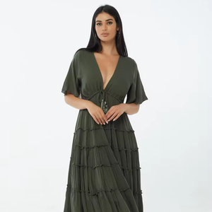 Nuevo Vestido Largo Verde Militar con Estampado Floral, Cuello en V, Media Manga, para Mujer - Product Image 1