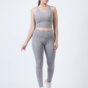 Concevez votre propre ensemble de yoga pour femmes-Logo de couleur personnalisable Haute qualité Spandex/Polyester Respirant 2 pièces Gym Fitness Wear pour - Product Image 3