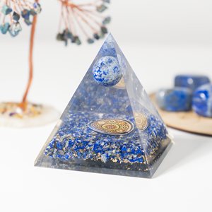 Pyramide d'orgone semi-précieuse en lapis-lazuli avec globe pour la méditation et la décoration – Meilleure vente - Product Image 2