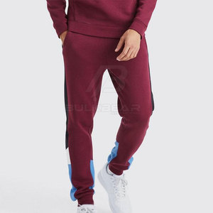 Ensemble de survêtement tendance pour homme, à capuche, écologique, respirant et léger, idéal pour la course et les loisirs - Product Image 3